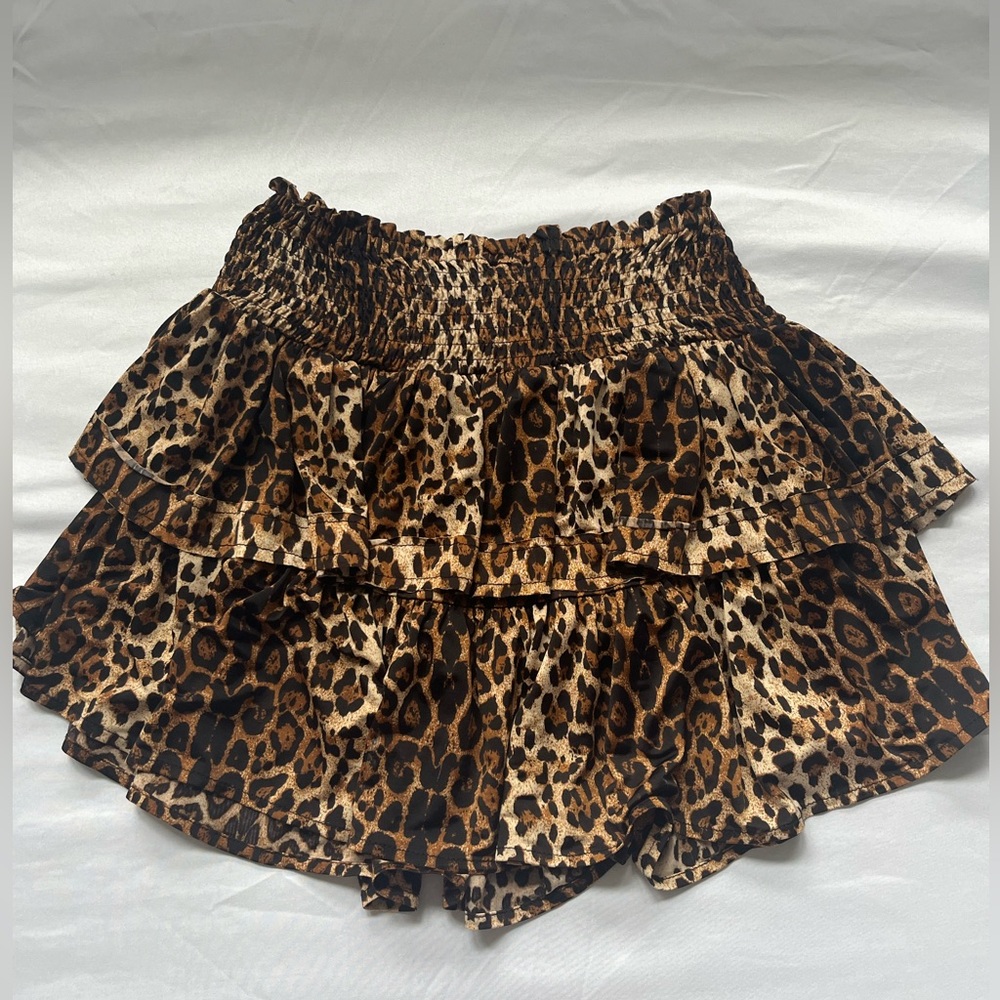 Used flowy cheetah skirt